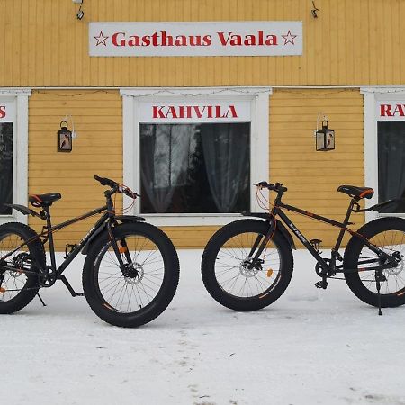 Gasthaus Vaala Oy Aparthotel Exteriör bild