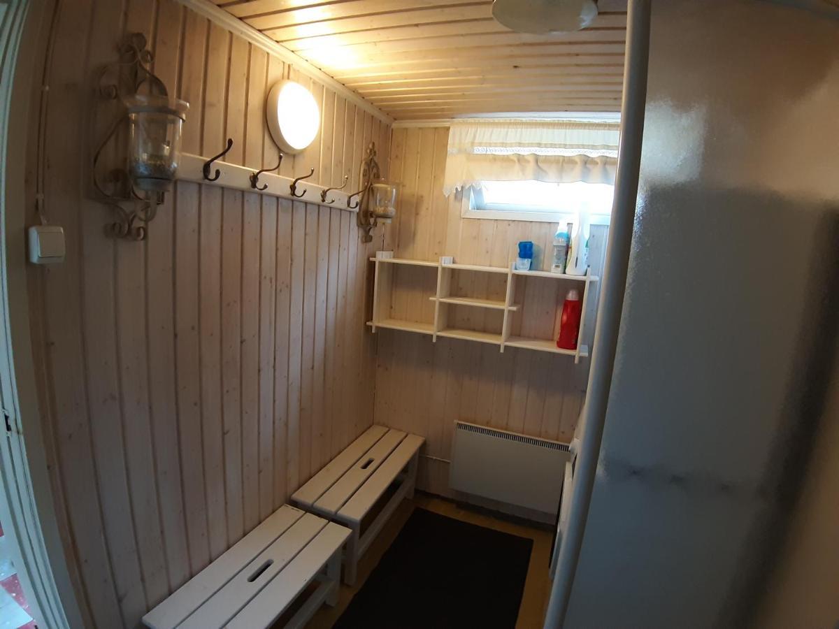 Gasthaus Vaala Oy Aparthotel Exteriör bild